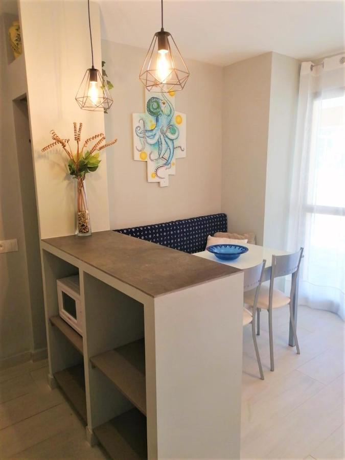 Apartamento 19 Eurosol A 200 Metros Carihuela Torremolinos Extérieur photo